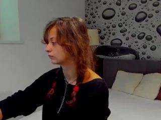 Offline almafancy on CamSoda