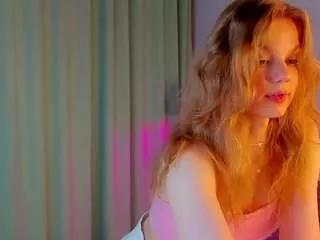 alodiaganter on CamSoda 