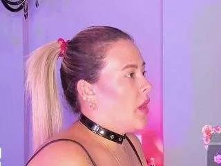 alondra-milff on CamSoda 