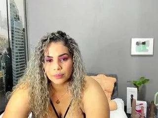 alyssaaan on CamSoda 