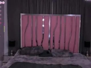 Offline amberdiamont on CamSoda