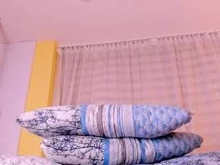 ameliaruiz on CamSoda 