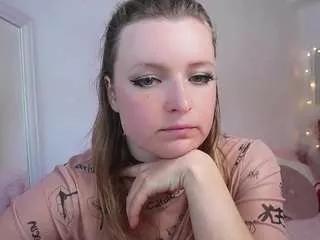 ameliasweety69 on CamSoda 