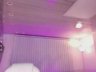 amelie-jhons on CamSoda 