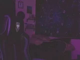 Offline amieexoxo on CamSoda