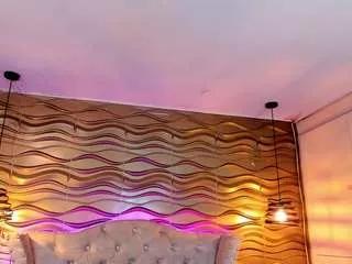 andrea-jones11 on CamSoda 