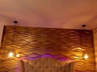 andrea-jones11 on CamSoda 