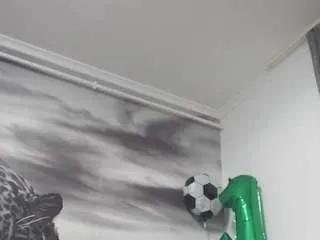 Freechat andreeaboobs on CamSoda