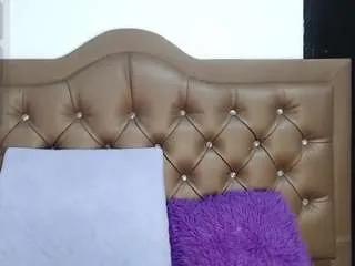 Freechat andromeeda on CamSoda