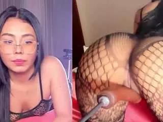 angeli-wu on CamSoda 