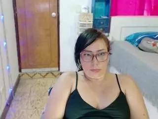 Freechat angellass on CamSoda