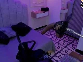 Freechat angels-collins on CamSoda