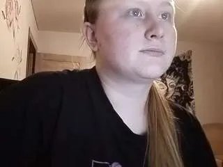 Offline anikalipps on CamSoda