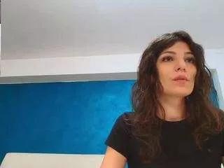 anna-lewis on CamSoda 