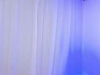 Freechat antonellasmithh on CamSoda