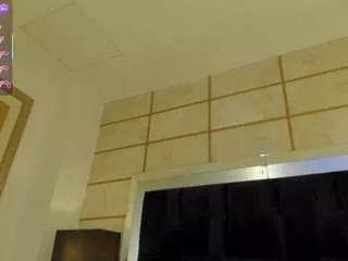 antoniina on CamSoda 