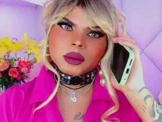 Freechat ariana-diaz on CamSoda