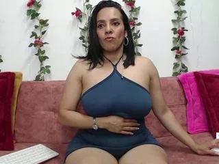 ariana-lavoie on CamSoda 