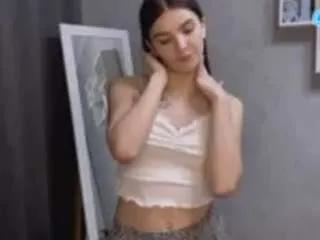 Freechat arielgoulden on CamSoda