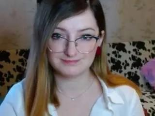 Offline arieltasty on CamSoda