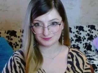 Offline arieltasty on CamSoda