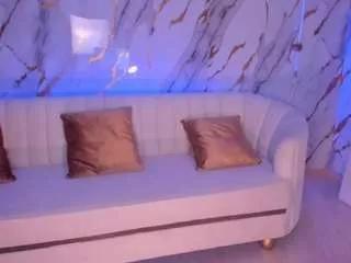 ashley-brown9 on CamSoda 