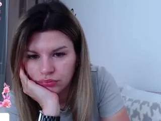 asti757 on CamSoda 