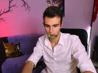 Offline astren-villo on CamSoda