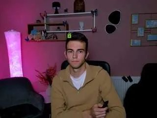 Offline astren-villo on CamSoda