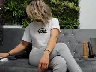 asweetcherry30 on CamSoda 