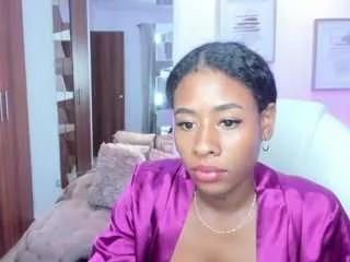 ava-brooks on CamSoda 