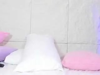 Offline avymilton on CamSoda