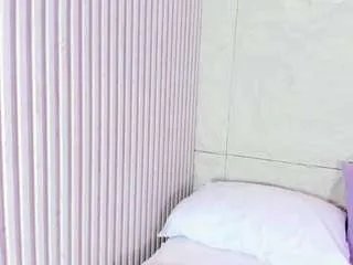 Offline avymilton on CamSoda