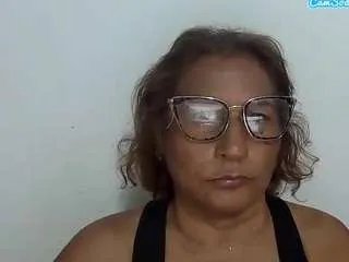 Freechat babsy-squirt on CamSoda