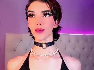 babyalejaa on CamSoda 