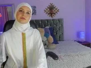 badrasaadi on CamSoda 