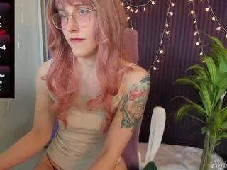 batedbreath on CamSoda 