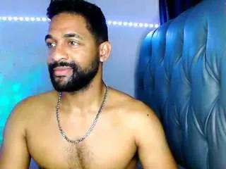 bbcblackhot33 on CamSoda 
