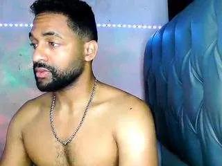 bbcblackhot33 on CamSoda 