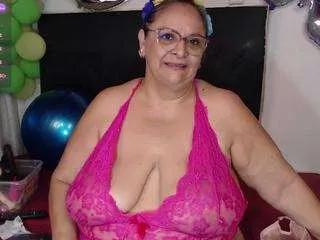 bbwsalome1 on CamSoda 