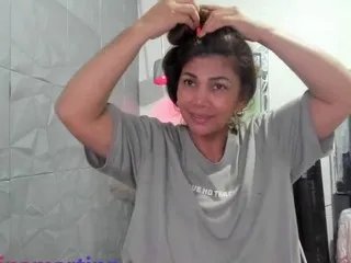 Offline belinamartin254 on CamSoda