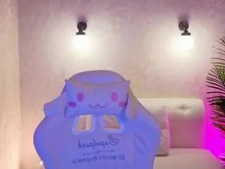 Offline bellalii on CamSoda