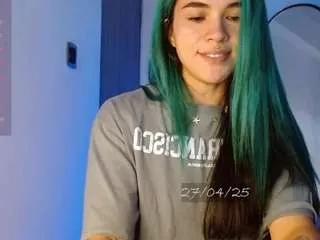 bellart1 on CamSoda 