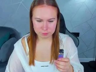 Offline betty-rosy on CamSoda