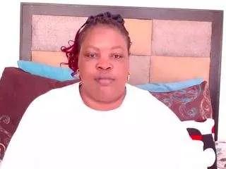 Freechat bigmagbooty85 on CamSoda