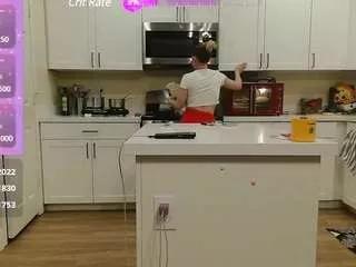 blondiewithanass on CamSoda 