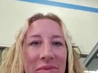 bmorganne420 on CamSoda 