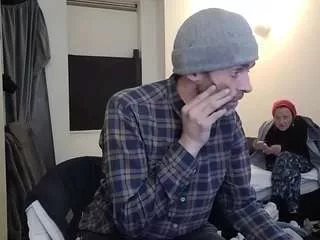 Offline bobbie111 on CamSoda