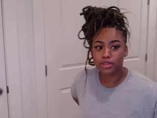 briannabrave on CamSoda 