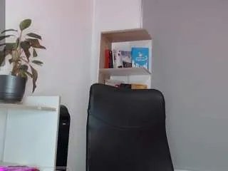 Offline briannalorens on CamSoda